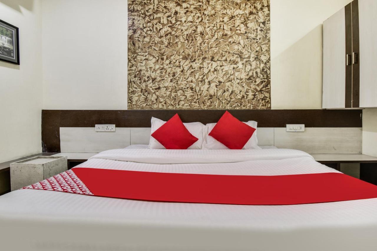 Hotel O Aryan Khāmgaon المظهر الخارجي الصورة