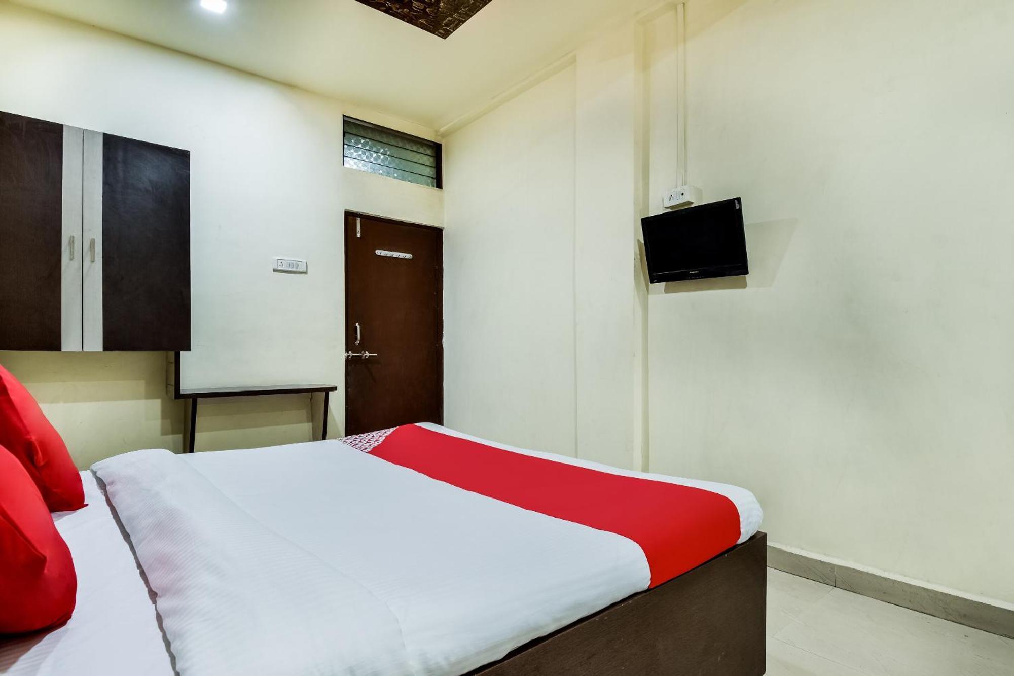 Hotel O Aryan Khāmgaon المظهر الخارجي الصورة